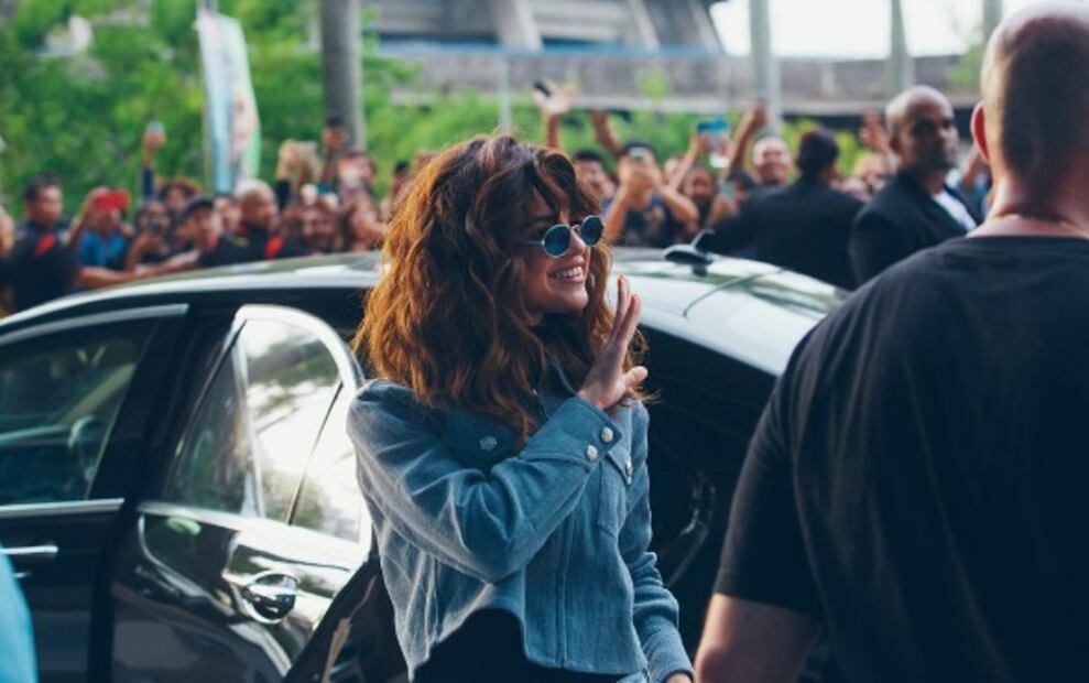 Selena Gómez se transforma con cambio de look