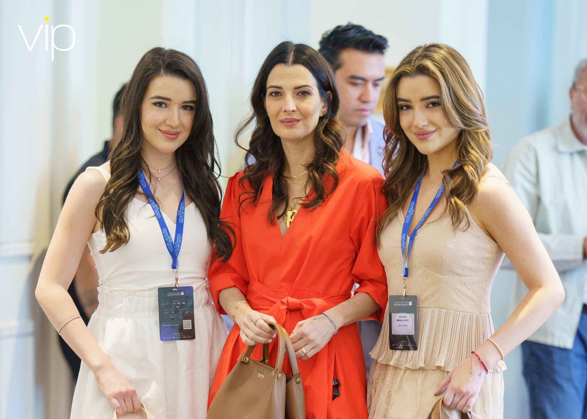 Constanza Magallanes, Aline Bortoloti y Pau Magallanes. (Foto: Héptor Arjona)