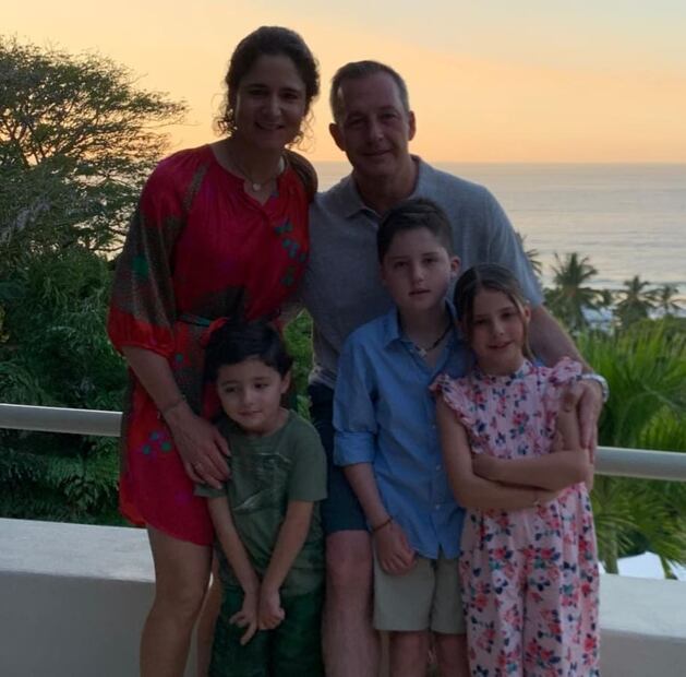 Lorena Ochoa y Andrés Conesa con sus hijos Pedro, Julia y Diego / Foto: Facebook