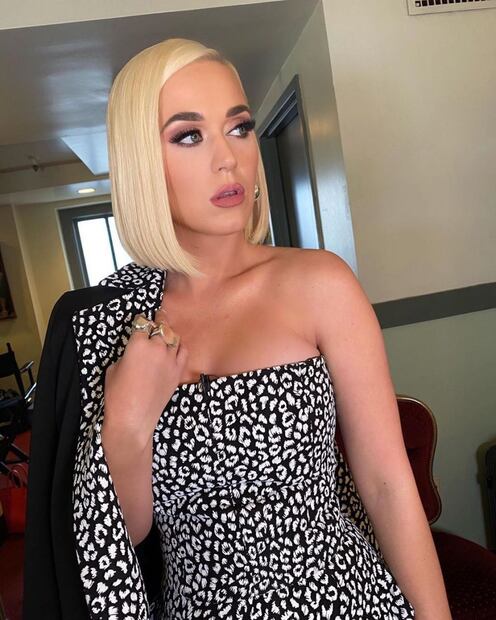 Katy Perry se desploma tras fuga de gas en el set de “American Idol” 