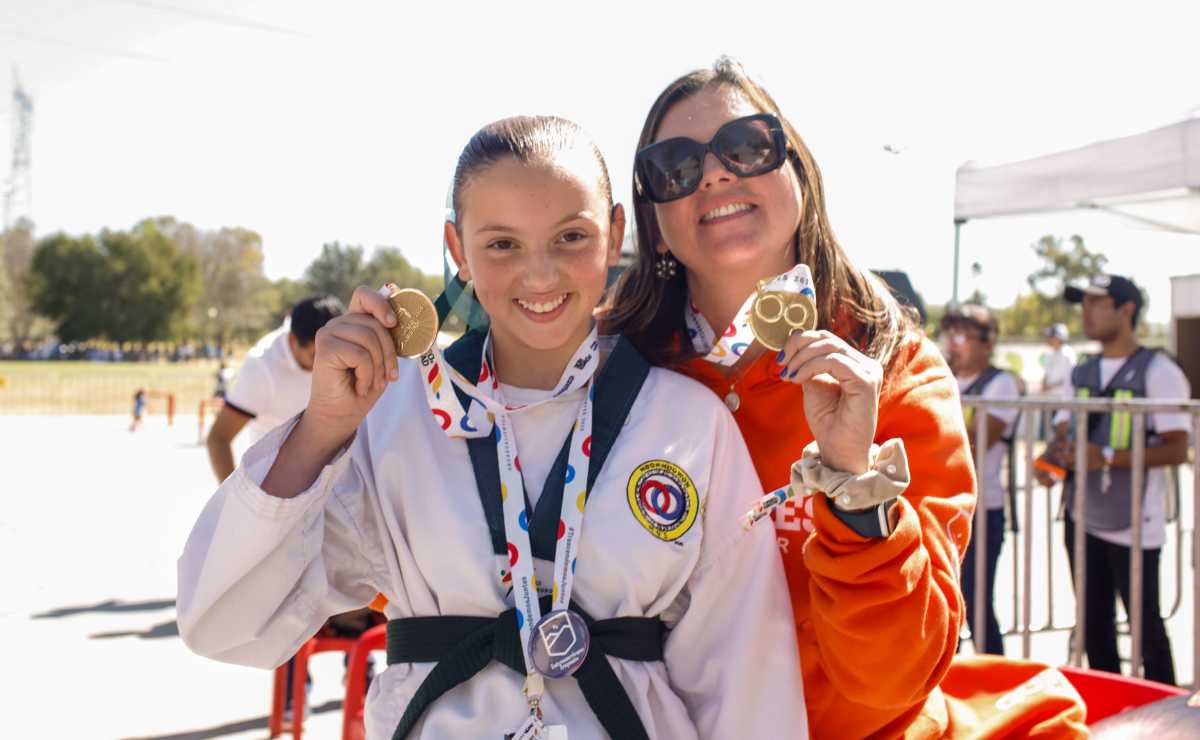 Antonella Ramazzotti Morella y Mónica Morella / Foto: Esteban Torreblanca
