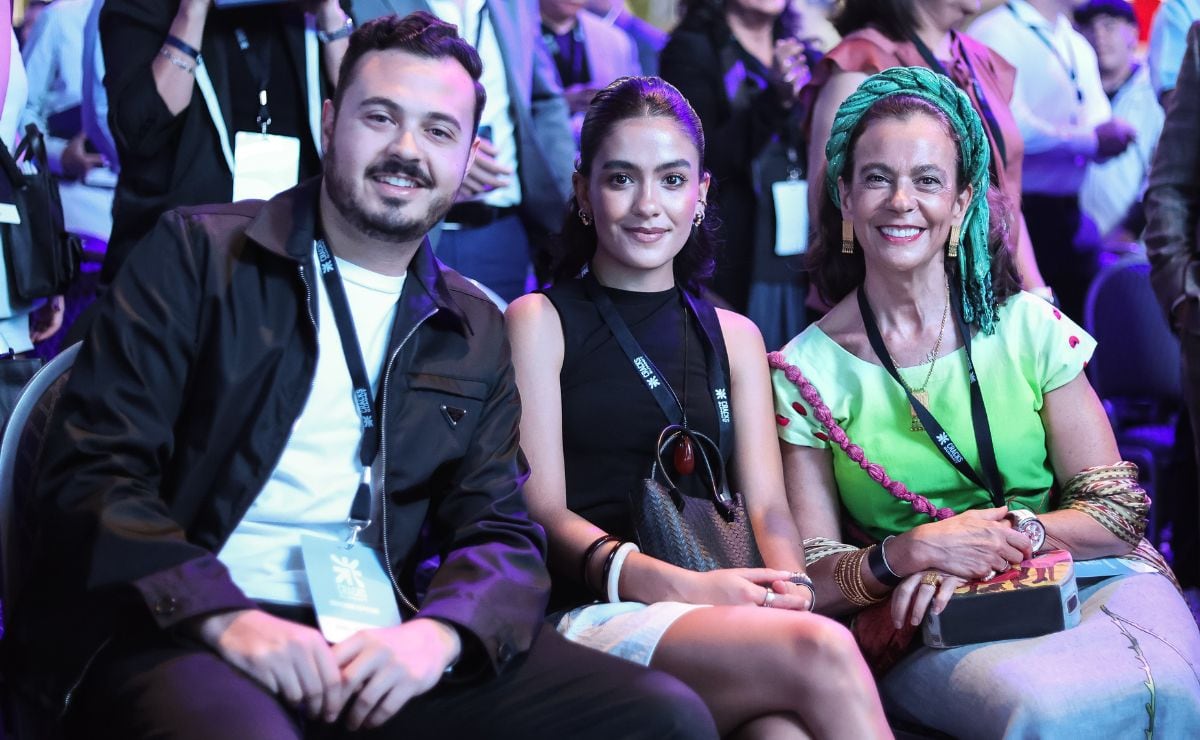 Santiago Harp, María Rene Cantu e Isabel Grañén Porrúa / Foto: Esteban Torreblanca