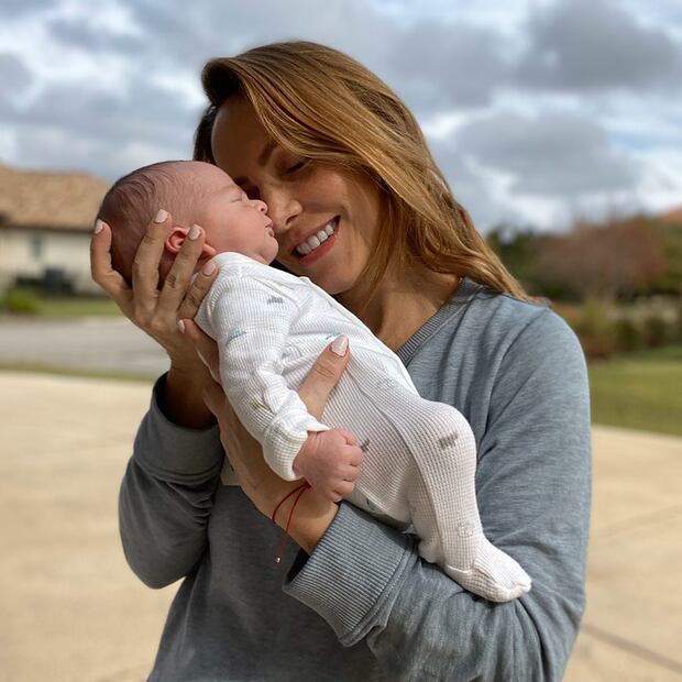 Érika Zaba confiesa que se comió su placenta 