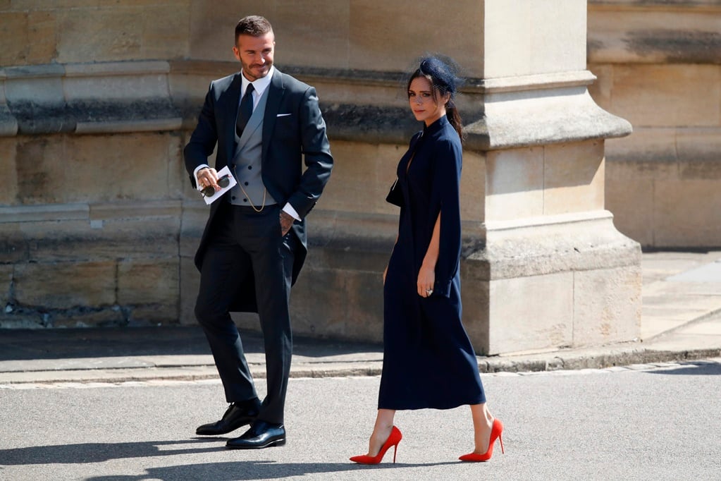 David y Victoria Beckham donan su atuendo 'real' a beneficio de fundación 