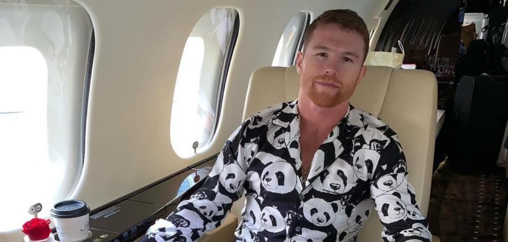 Saúl 'Canelo' Álvarez presume gafas 'millionaires' de Louis Vuitton