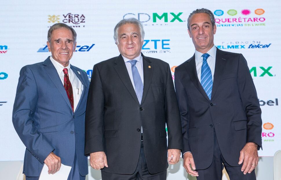 Carlos Slim y Miguel Torruco en la presentación de la edición 32 de la Carrera Panamericana   