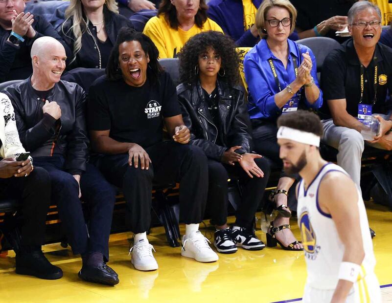 Blue Ivy, hija de Beyoncé, reaparece con gran estilo en las finales de la NBA