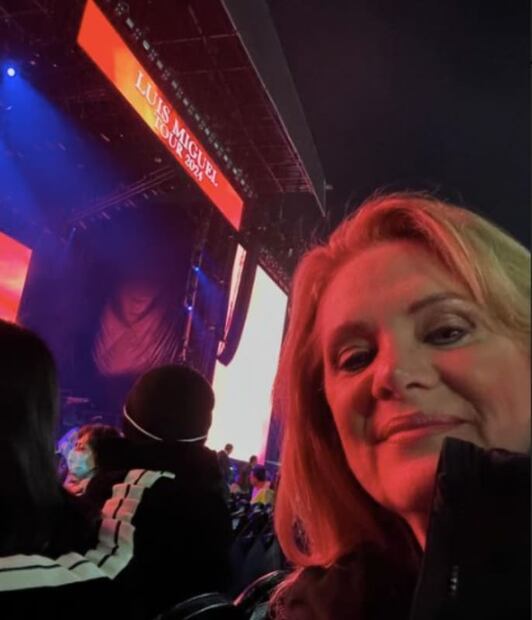 Erika Buenfil en el concierto de Luis Miguel / Foto: Instagram