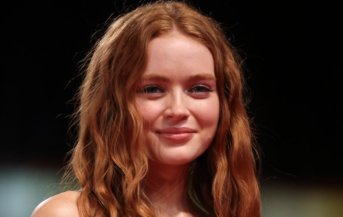 Sadie Sink deslumbra con su belleza en el Festival de Cine de Venecia