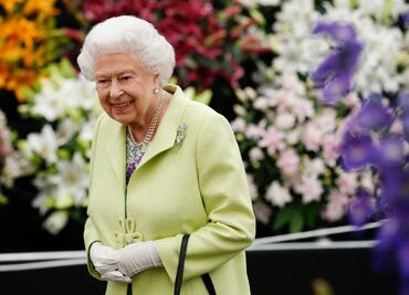La reina Isabel sí tendrá desfile en su cumpleaños