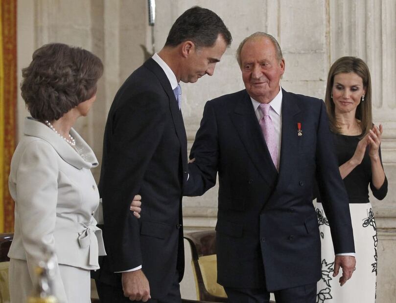 Los reyes eméritos Juan Carlos y Sofía con el rey Felipe VI y Letizia / EFE
