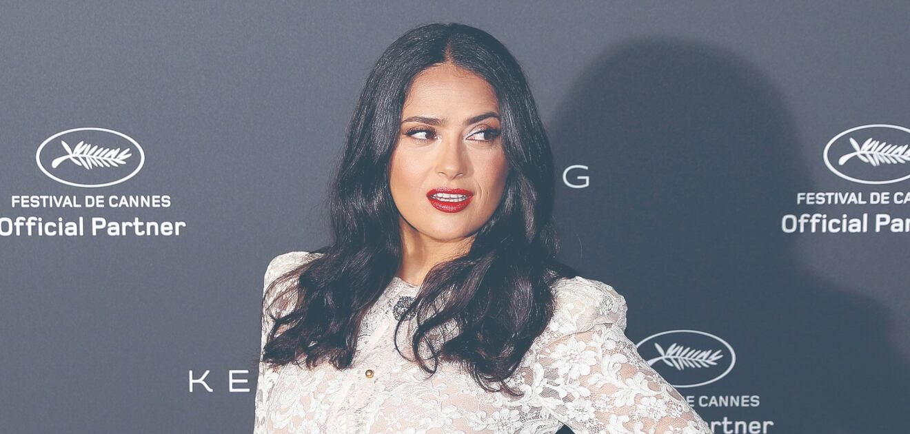 Foto: Salma Hayek, guapa y orgullosa, presume sus canas