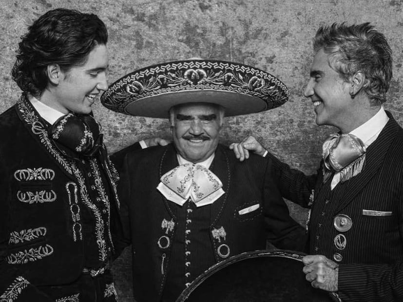 Vicente Fernández junto a su hijo Alejandro Fernández y su nieto, Alex Fernández / Foto: Instagram @alexfernandez.g