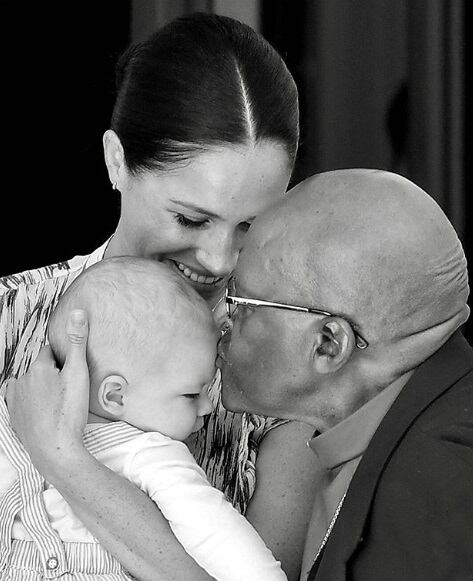 La reina Isabel ll y Archie estarán juntos para las vacaciones de verano
