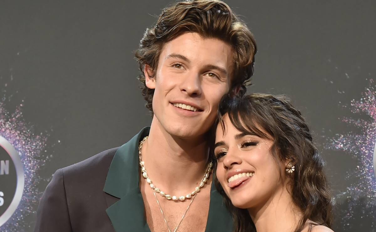 Delincuentes roban a Camila Cabello y Shawn Mendes camioneta de lujo 