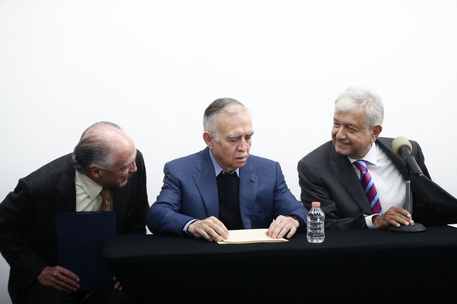 ¿Quién es José María Riobóo, ingeniero que colaboró en el estudio para el aeropuerto de Santa Lucía?