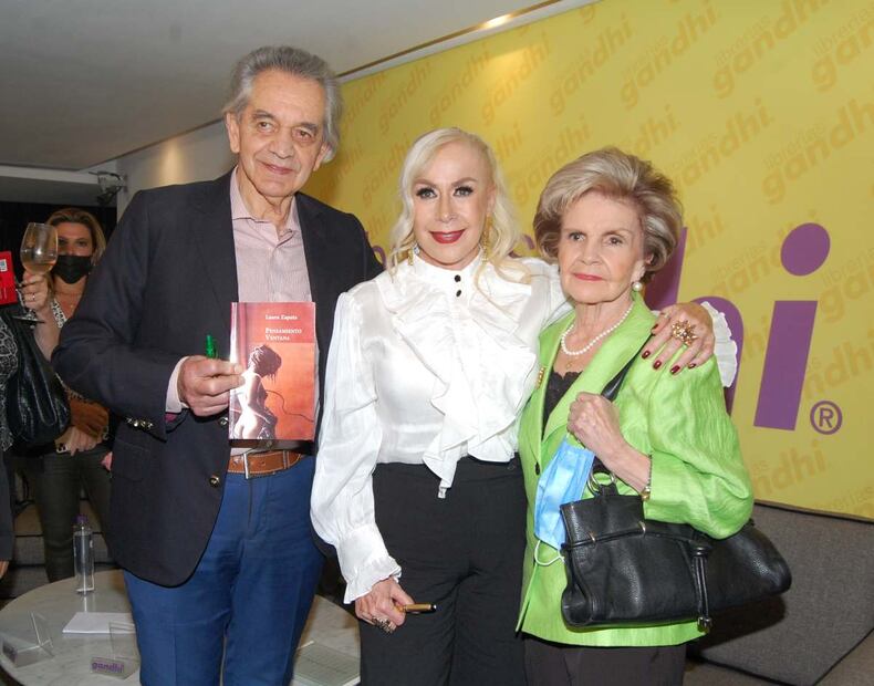 Laura Zapata presenta su libro “Pensamiento ventana” y deja entrever que fue abusada de niña