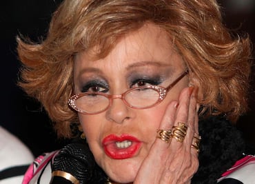 Silvia Pinal tiene un catéter directo al corazón