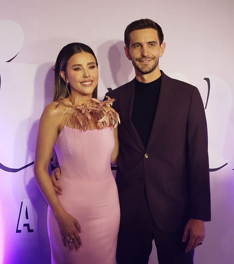 Paulina Goto y su esposo Rodrigo Saval / Foto: Aura Resendiz para Clase
