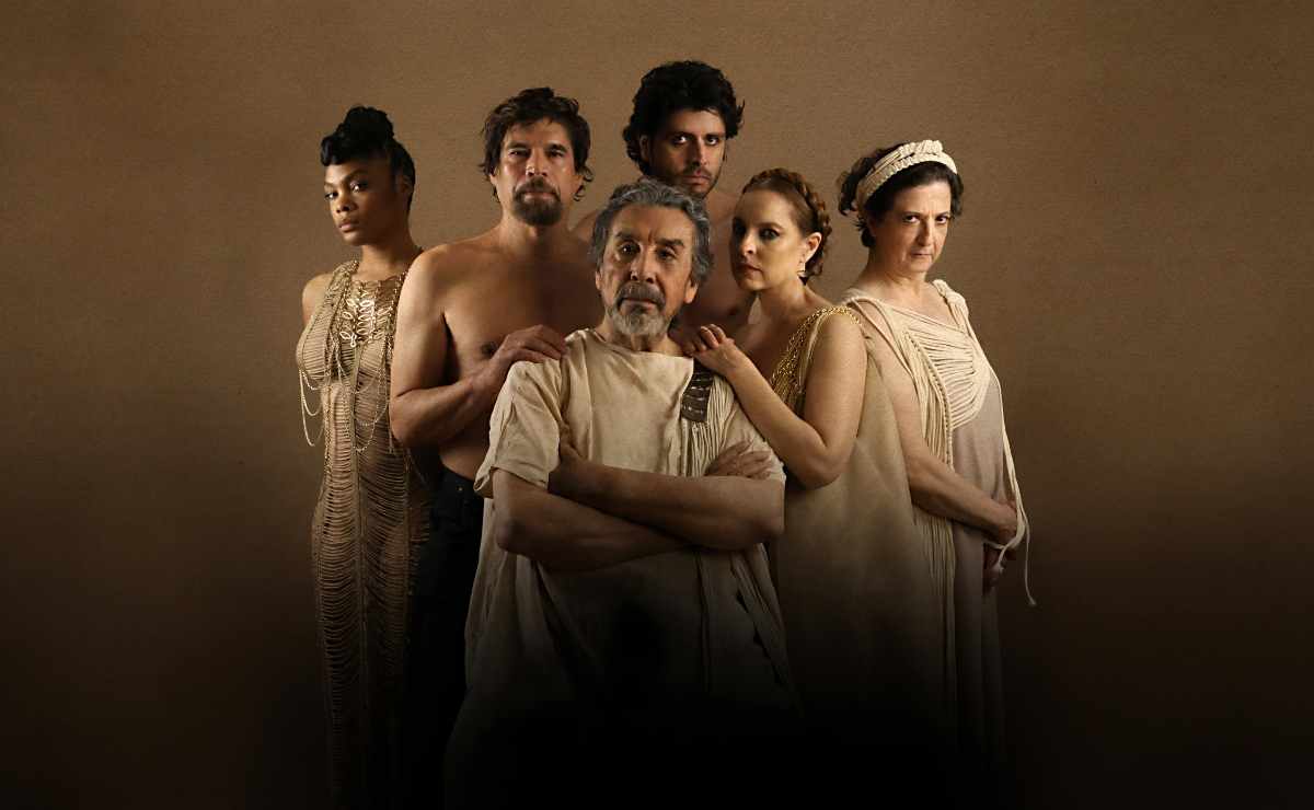 El elenco de la obra "La Niña en el Altar" / Foto: Especial