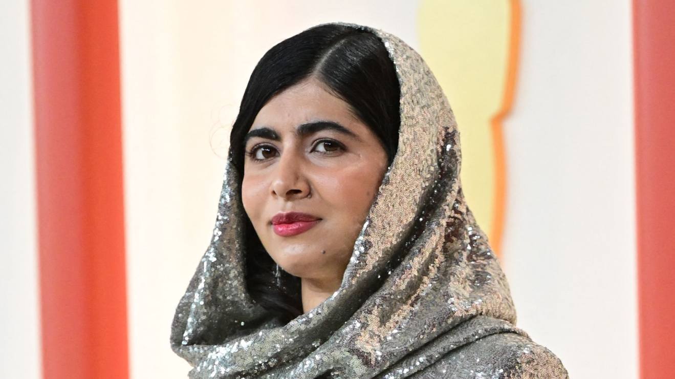 Malala Yousafzai, orgullosa y brillante en los Oscar 2023; compite por una estatuilla