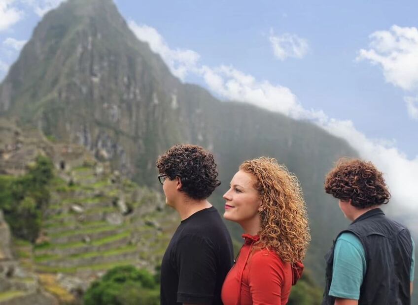 Daniela Magún con sus hijos Liam y Julian / Instagram: @danielamagun