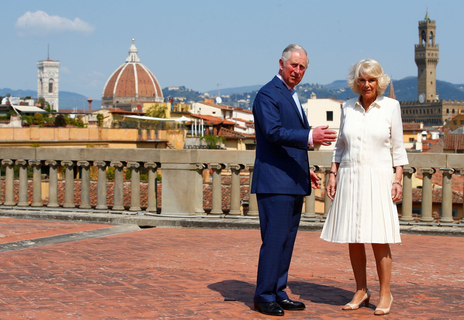 El príncipe Harry confiesa que Camilla no es su “madrastra malvada”