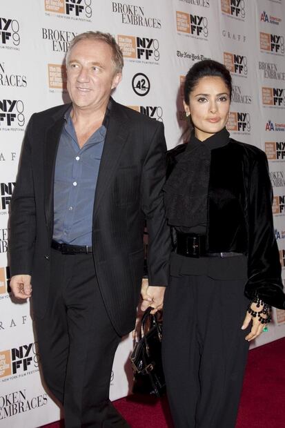 Así ha crecido el hijastro de Salma Hayek, hijo de François-Henri Pinault y Linda Evangelista 