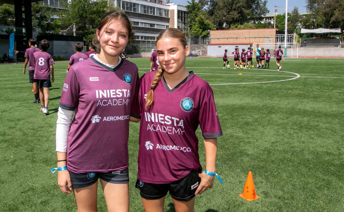 Adriana Torres y Regina Morales / Foto: Arturo Quintero