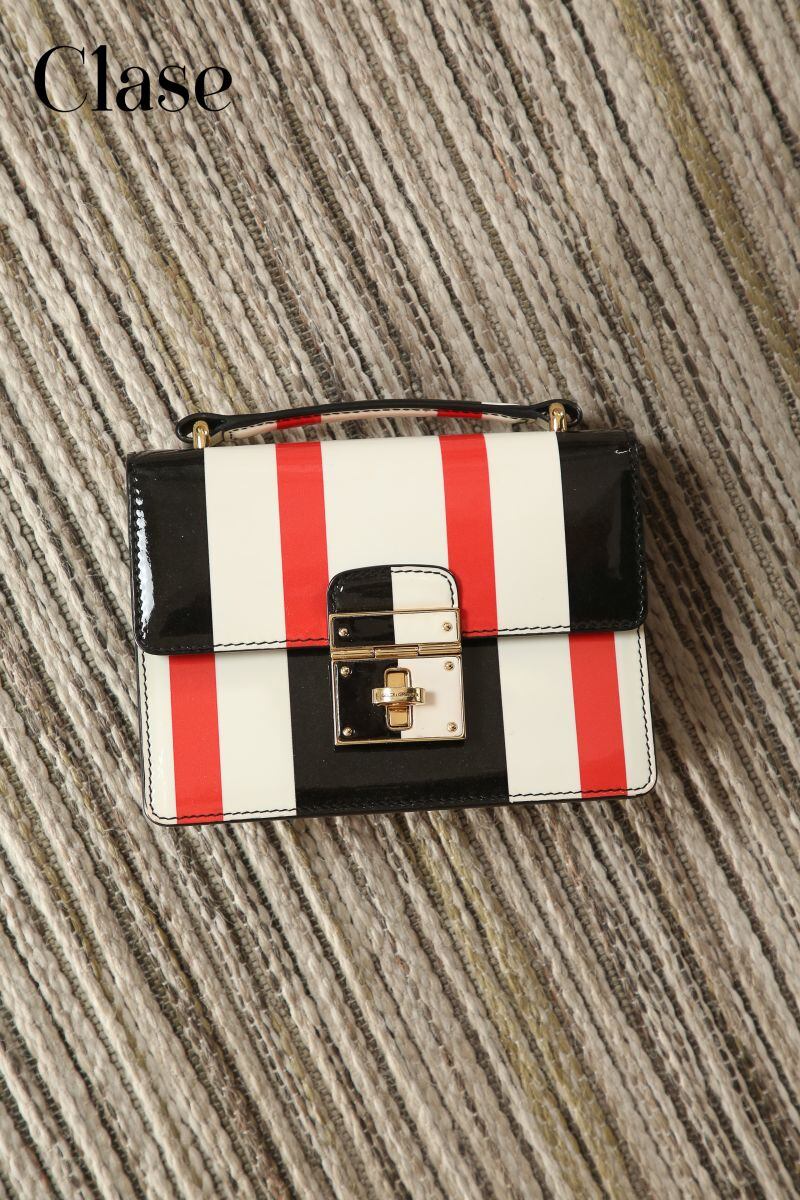 Michelle Aubert nos presenta su colección de bolsas mini
