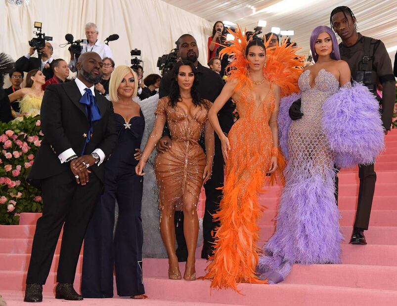 Tras críticas de Kim Kardashian y Kylie Jenner, Instagram frena cambios