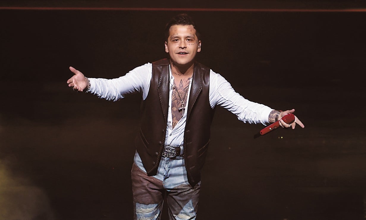 Christian Nodal, ¿romántico perdido o infiel serial?