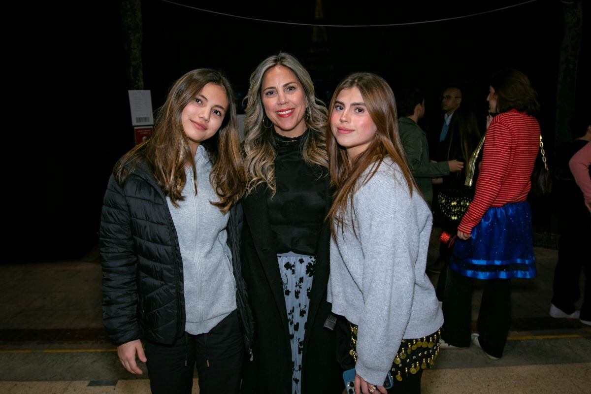Isabela Noriega, María José Pompa y Aitana Noriega. (Foto: Arturo Quintero)