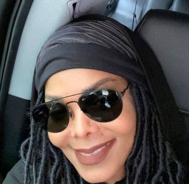 La cantante Janet Jackson y su impactante parecido con Michael Jackson en una fotografía