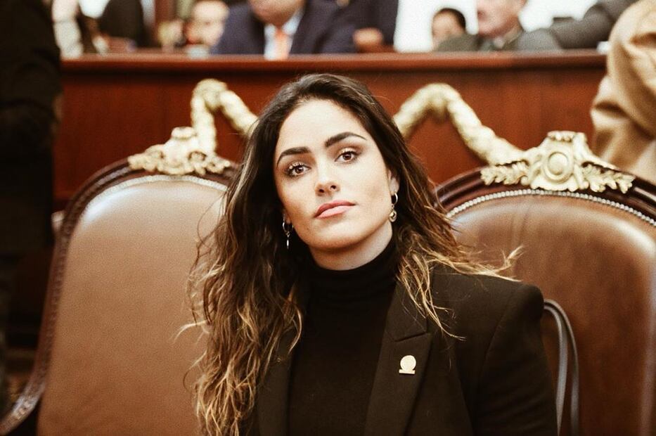 VIDEO: Alessandra Rojo de la Vega celebra su cumpelaños y su hija le canta las “Mañanitas” 