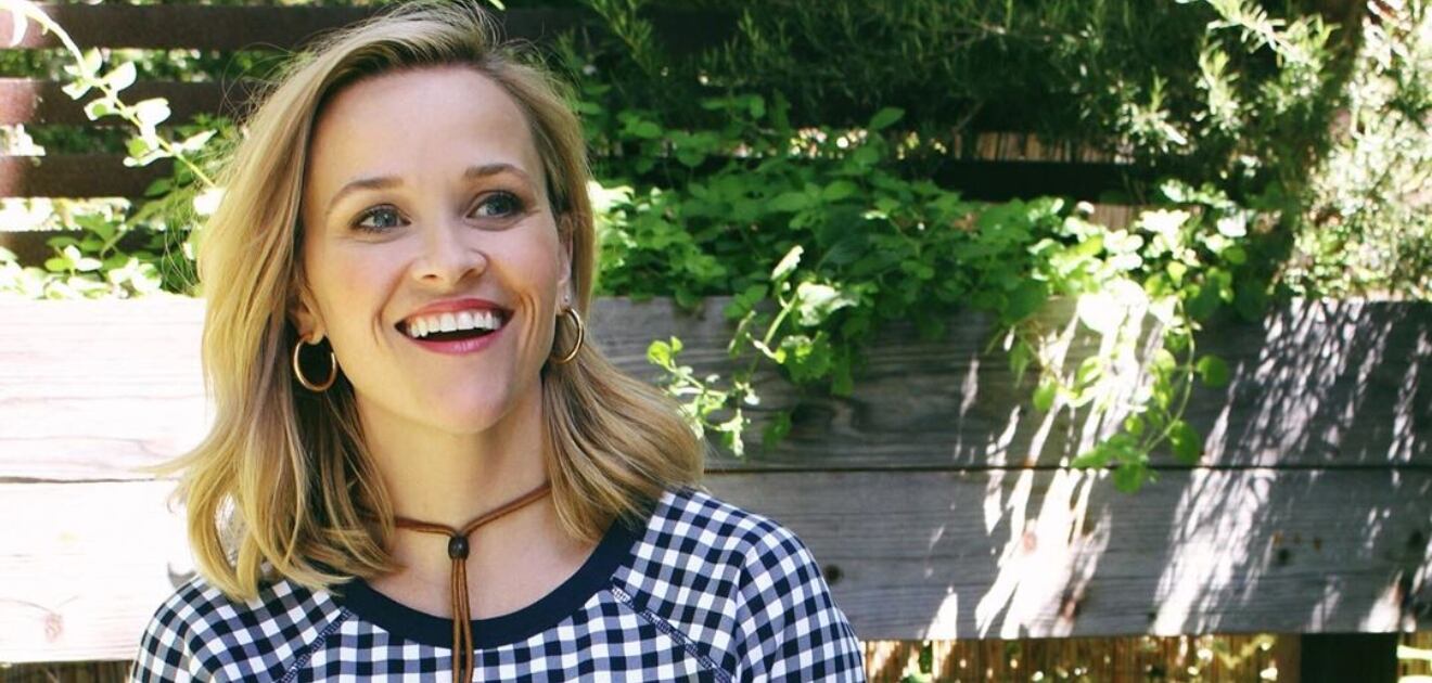 La actriz Reese Witherspoon comparte emotivo consejo a las mamás en este regreso a clases