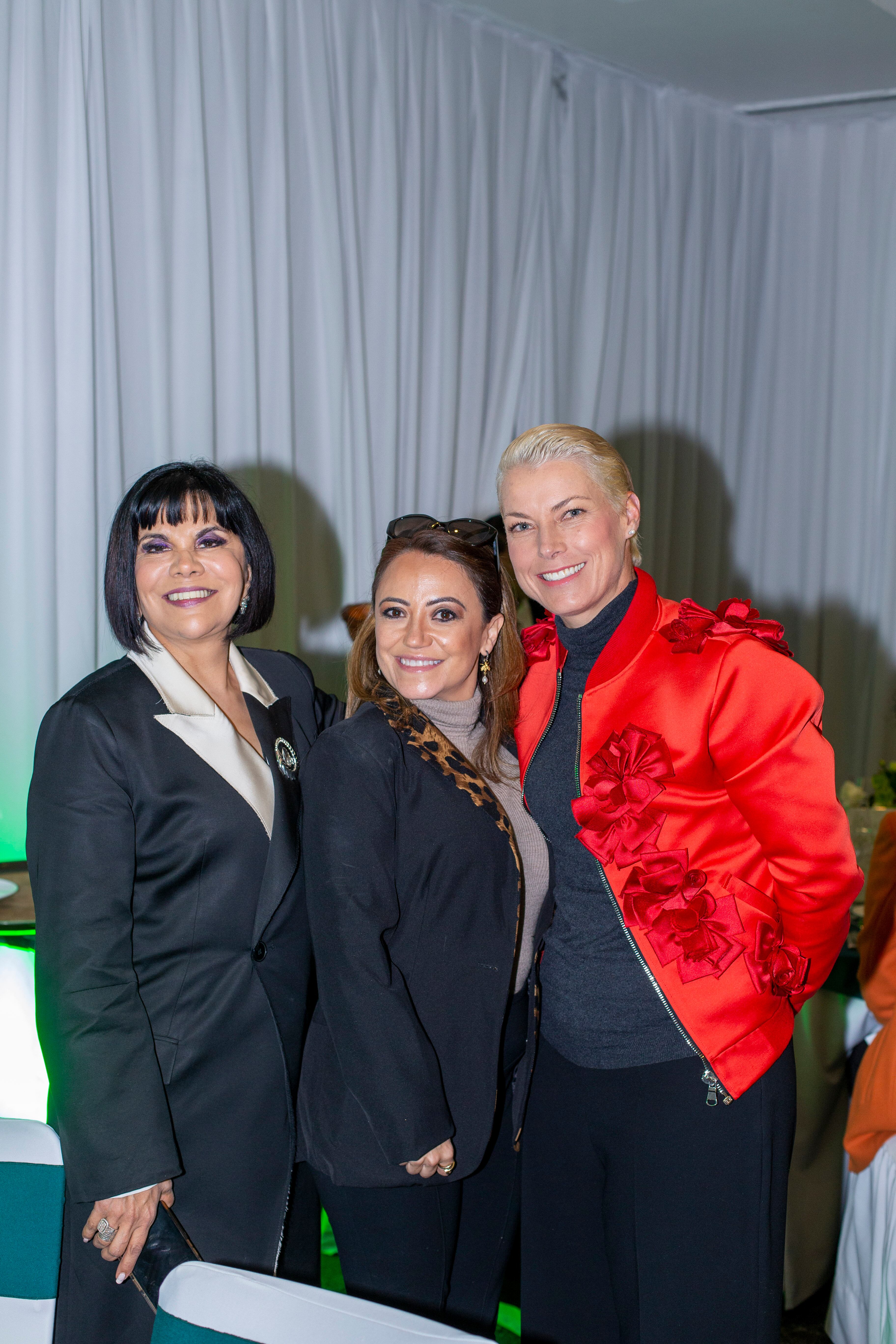 Patricia González, Concha Valadez y Vale Luján. (Foto: Edgar Silva Fuentes S.)