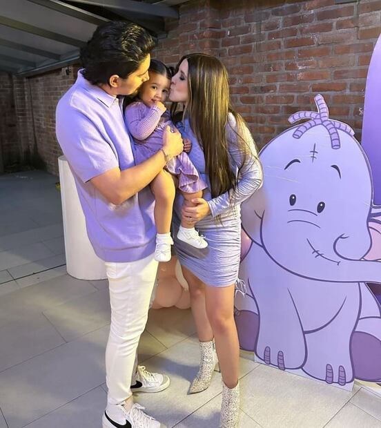 El baby shower de Nirvana, hija de Alex Fernández / Instagram: @alexiah.mma