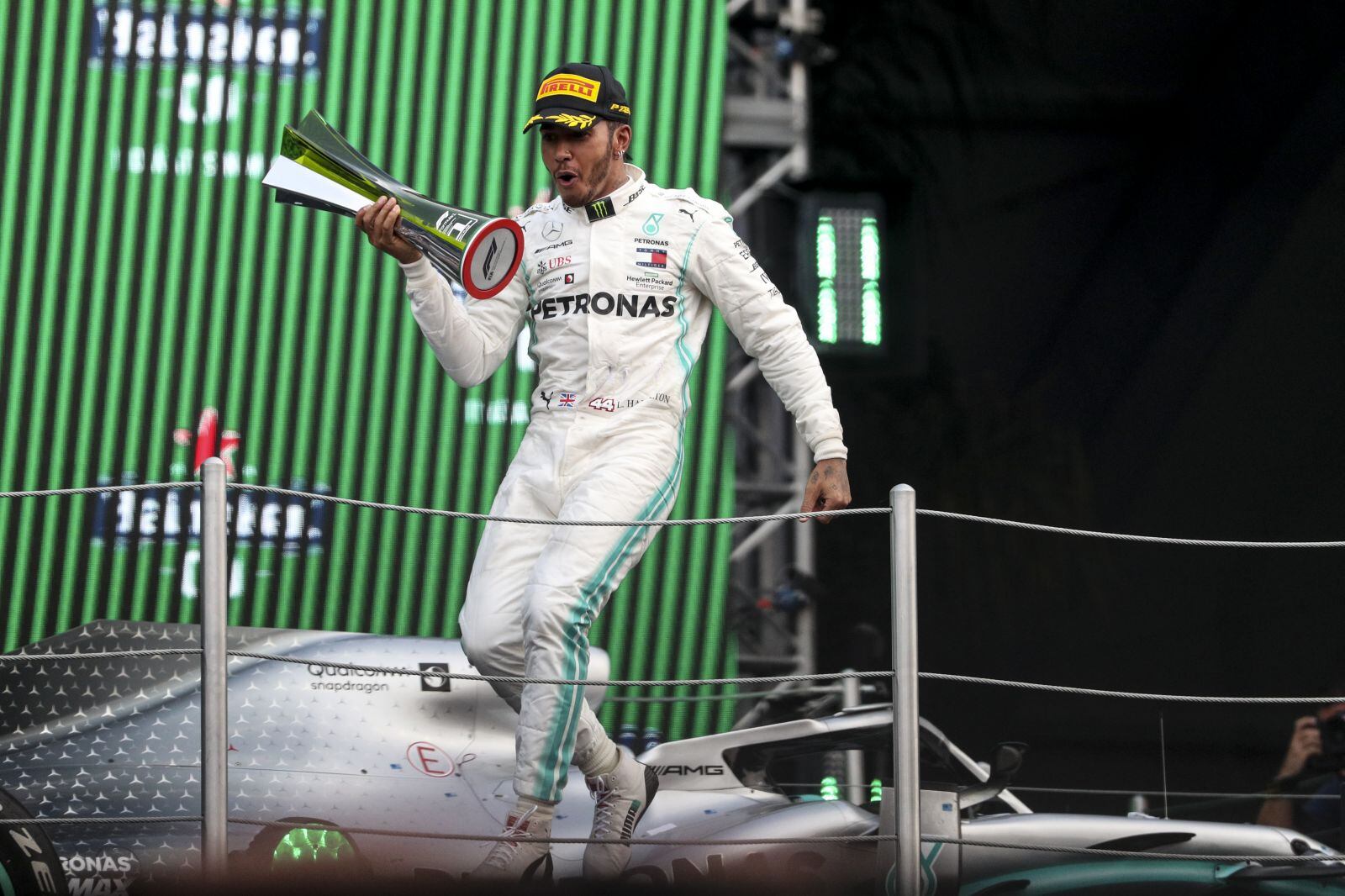 Hamilton conquista el GP de México