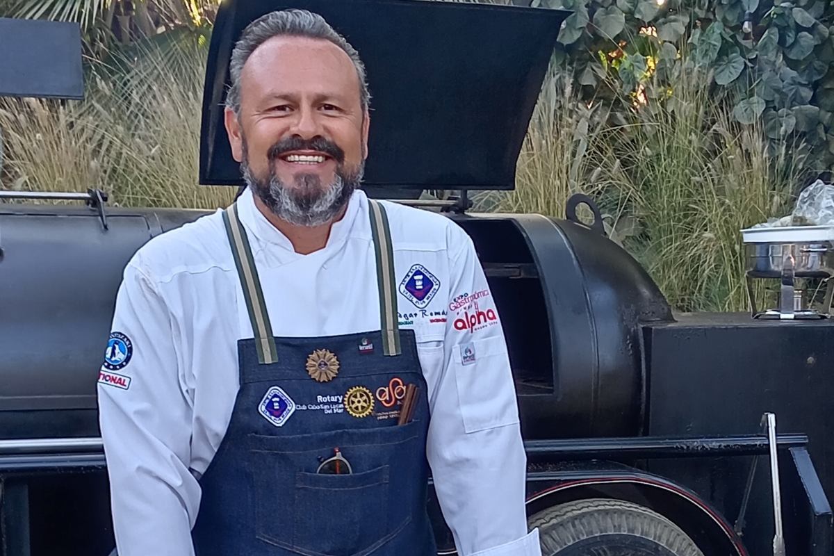 El chef Edgar Román. (Foto: Emilio Farfan)