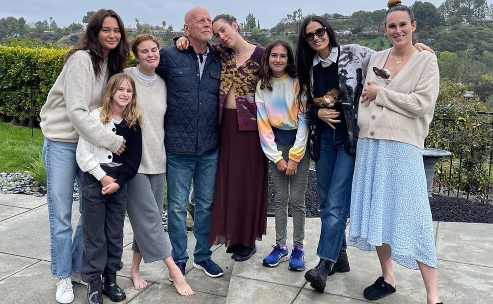 Bruce Willis y su familia / Instagram.