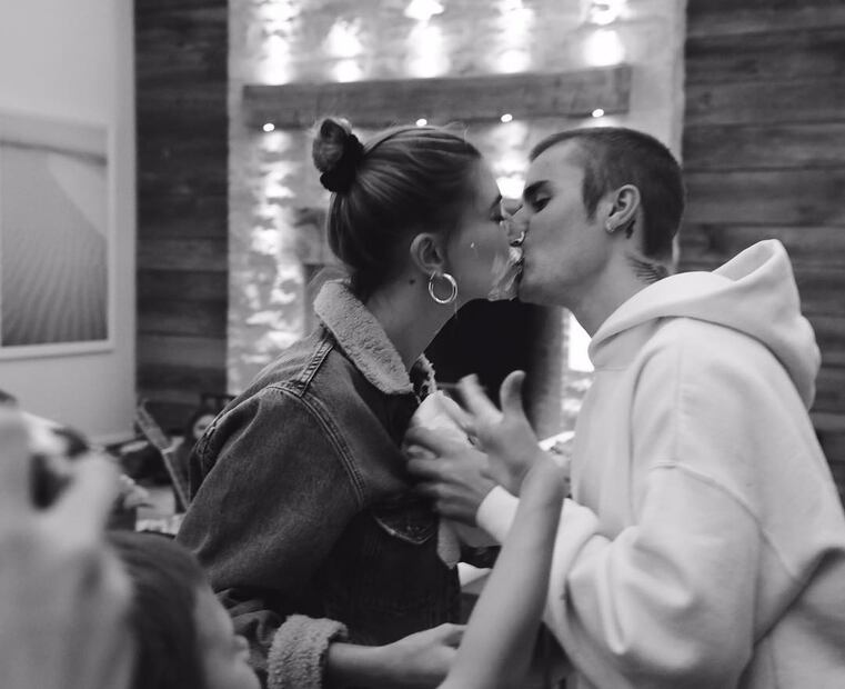 Hailey Baldwin y Justin Bieber comparten todo, hasta el mismo shampoo