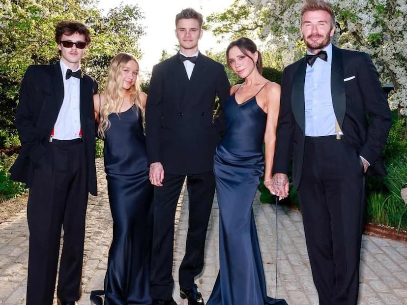 David y Victoria Beckham junto a sus hijos Cruz, Romeo y Harper / Foto: Instagram @victoriabeckham