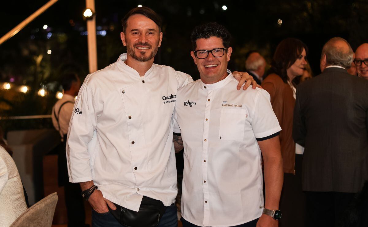 Chef Gunther Moros y Chef Luciano Nanni / Foto: Esteban Torreblanca