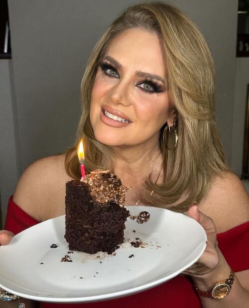 Érika Buenfil celebra su cumpleaños / Instagram: @erikabuenfil50