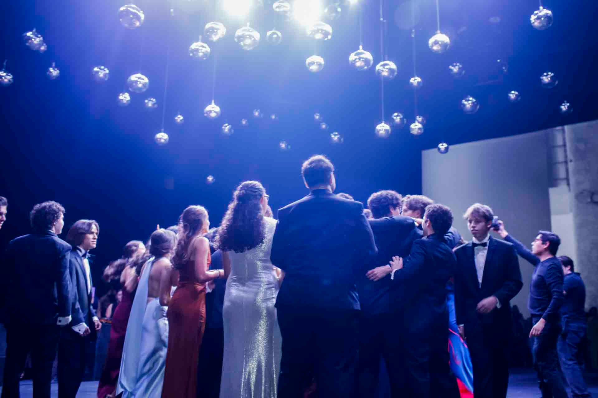 Todos bailando. (Foto: Esteban Torreblanca)