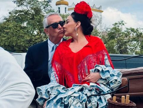 Ricardo salinas Pliego with his wife, María Laura Medina