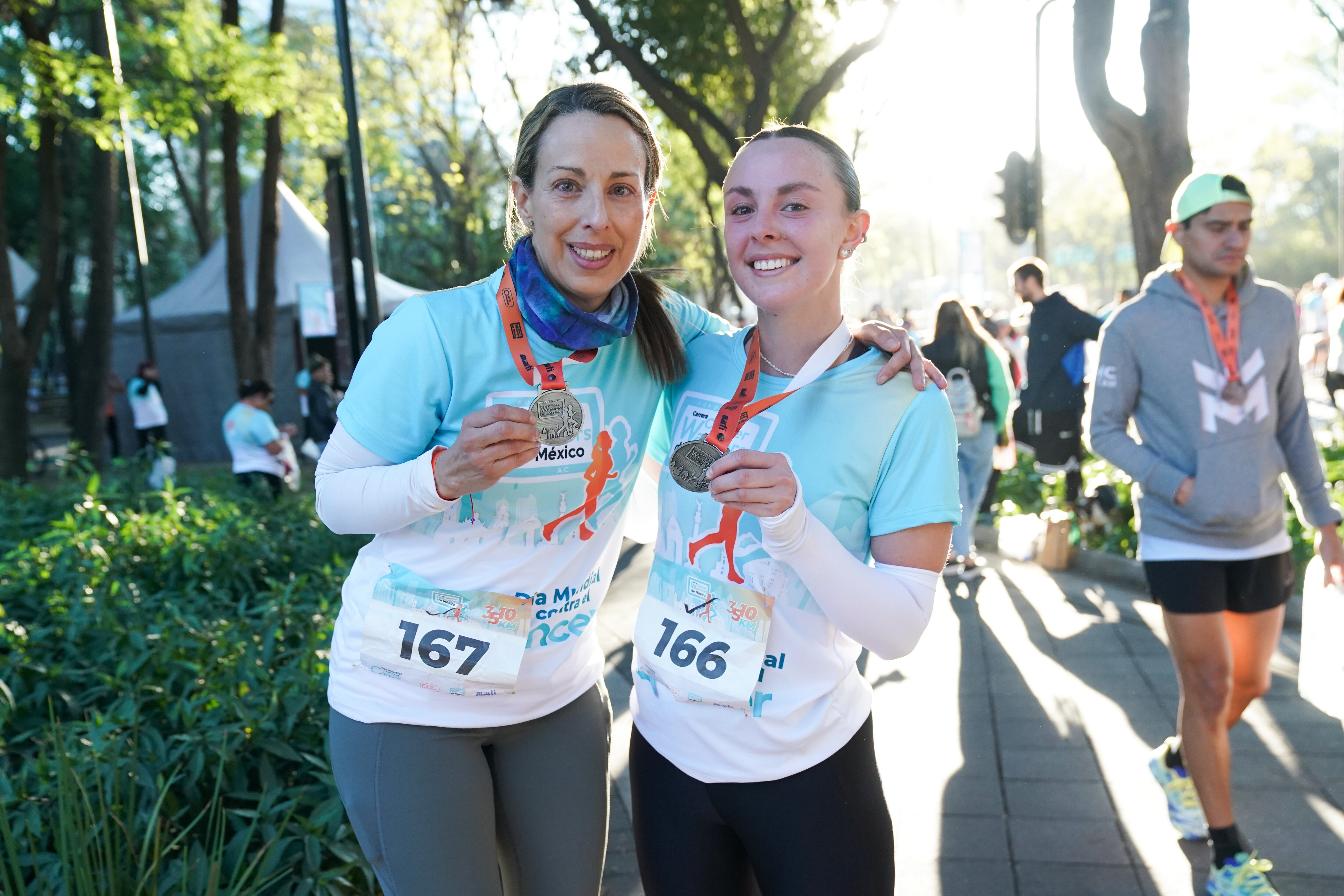 Claudia y Begoña Bracho. (Foto: Héptor Arjona)