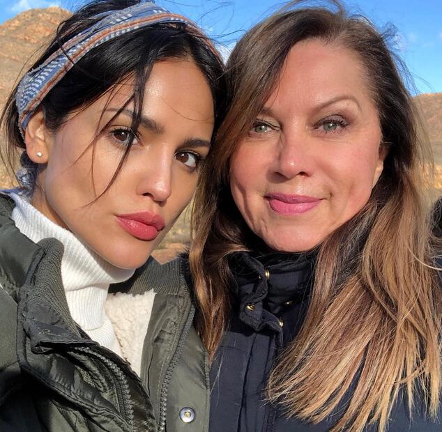 El viaje de Eiza González y su mamá a Sudáfrica