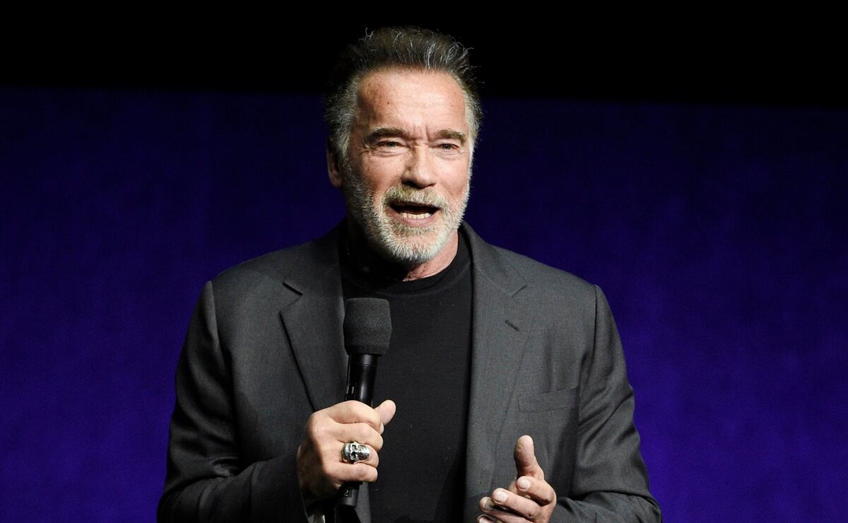 Arnold Schwarzenegger comparte un divertido video con su burro mascota "Lulu"